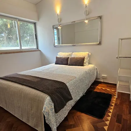 Carcarooms Guest house