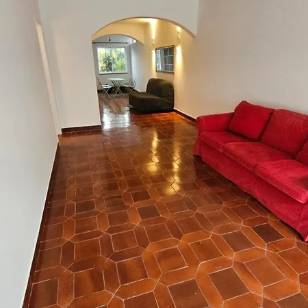 Carcarooms Guest house *