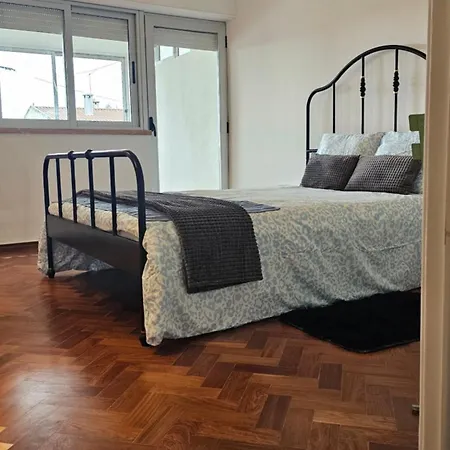 Maison d'hôtes Carcarooms Carcavelos (Lisbon)