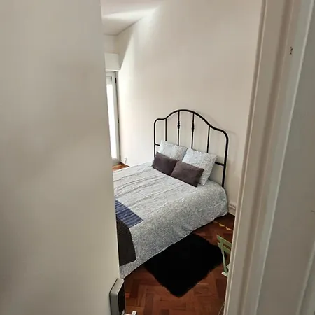 Guest house Carcarooms