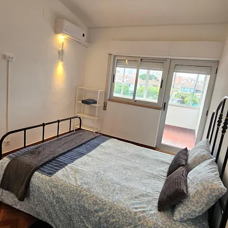 Carcarooms Guest house *
